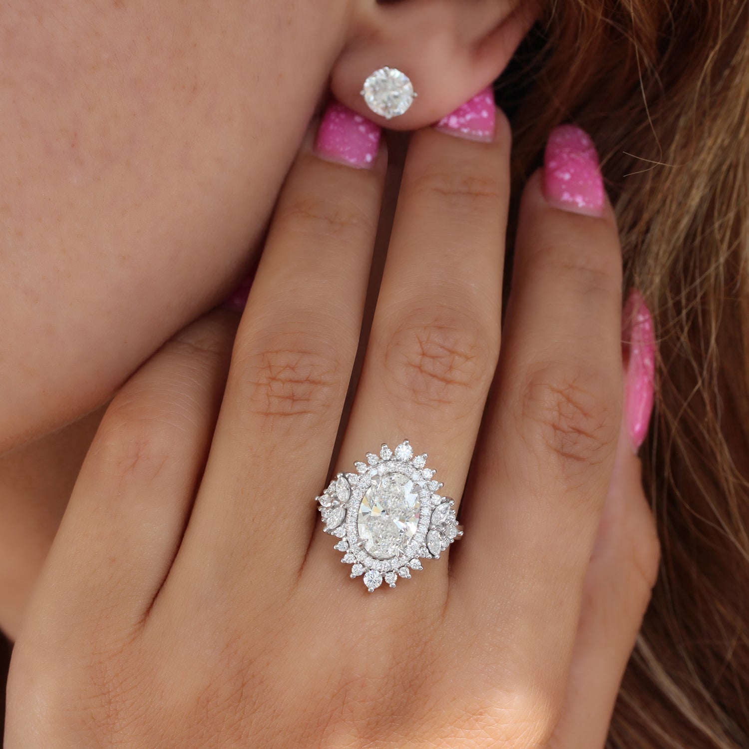 Rup Diamond Oval Halo 2.0ct Engagement Ring