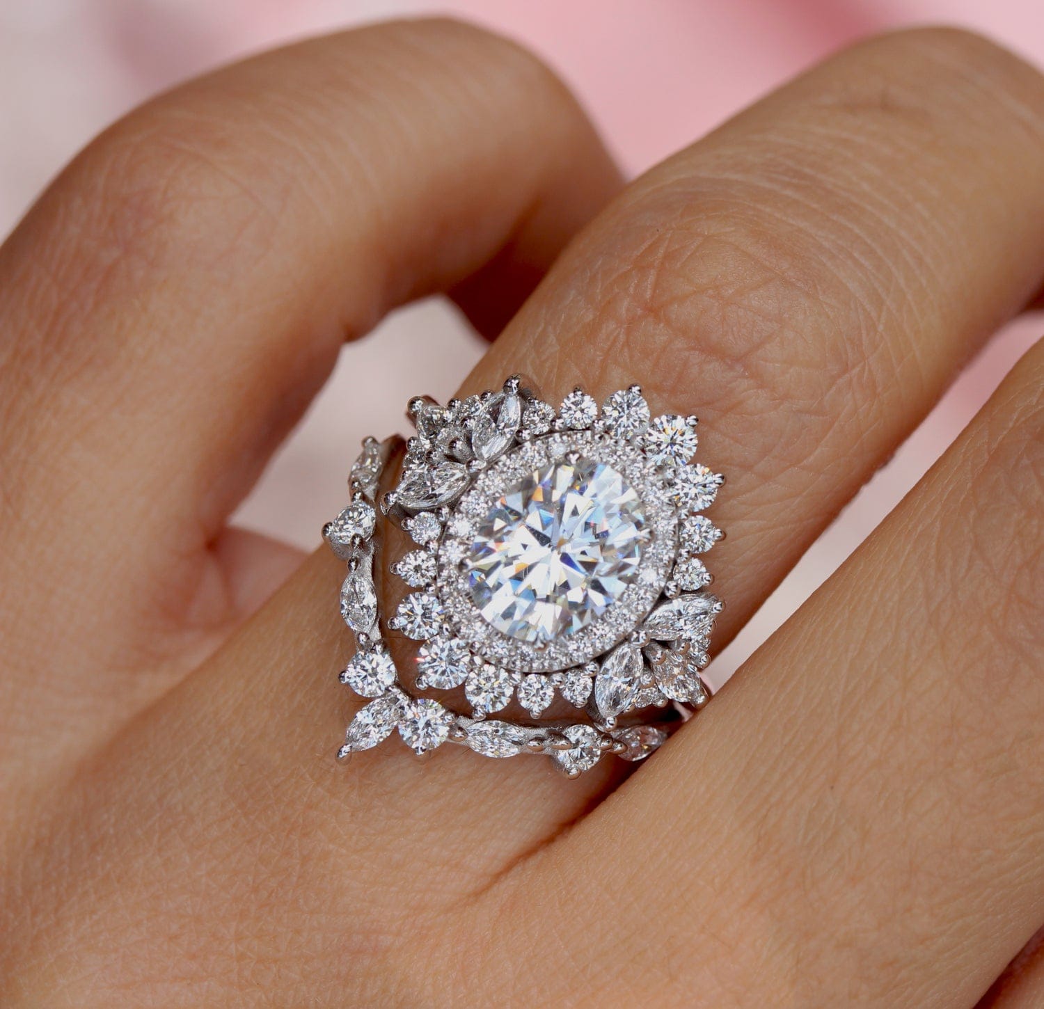 Rup Diamond Oval Halo 2.0ct Engagement Ring