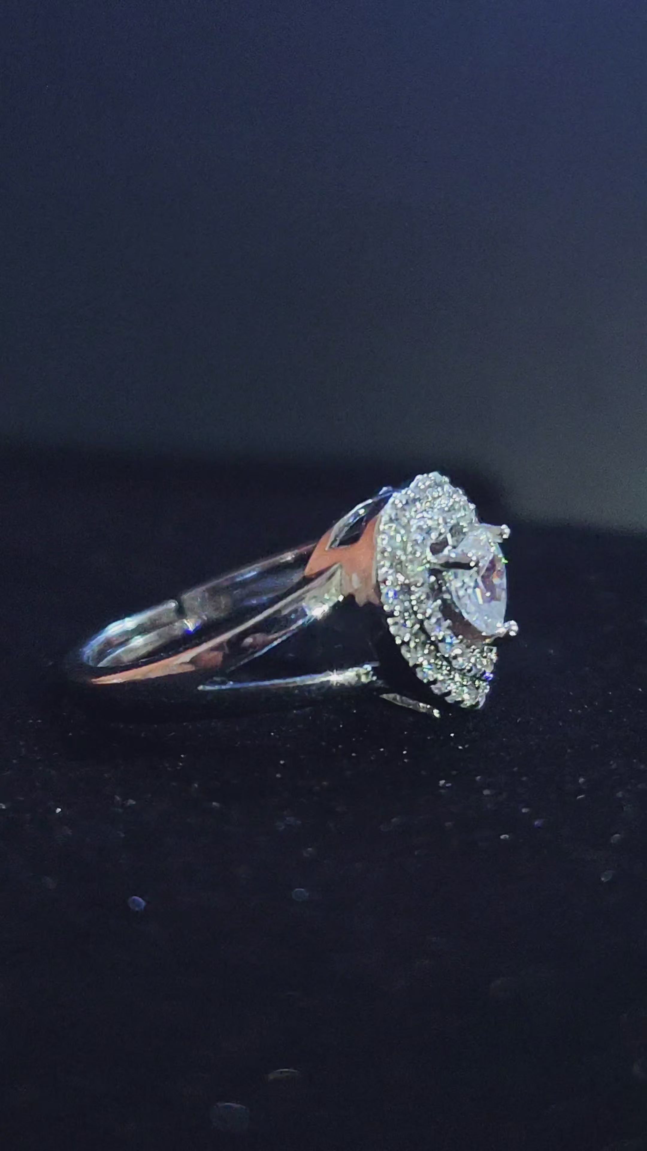 Heart zircon diamond ring