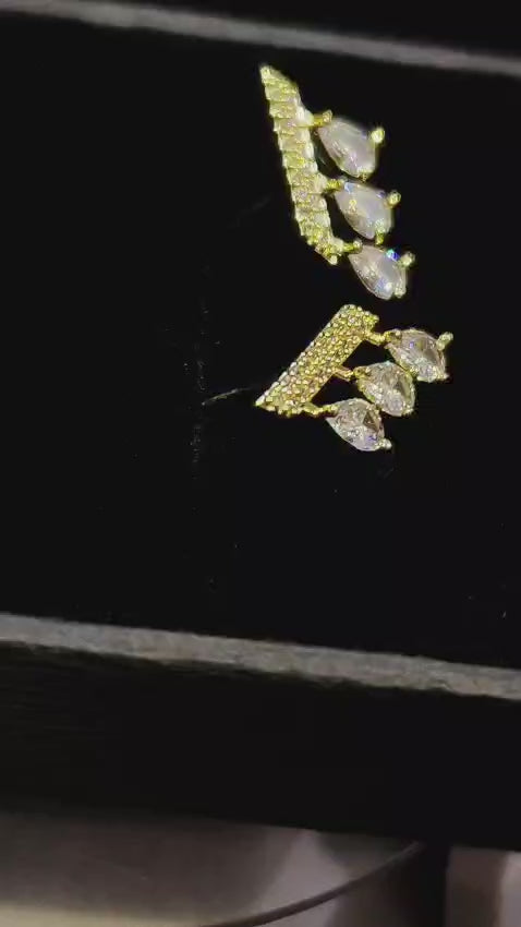 Diamond-finish earring