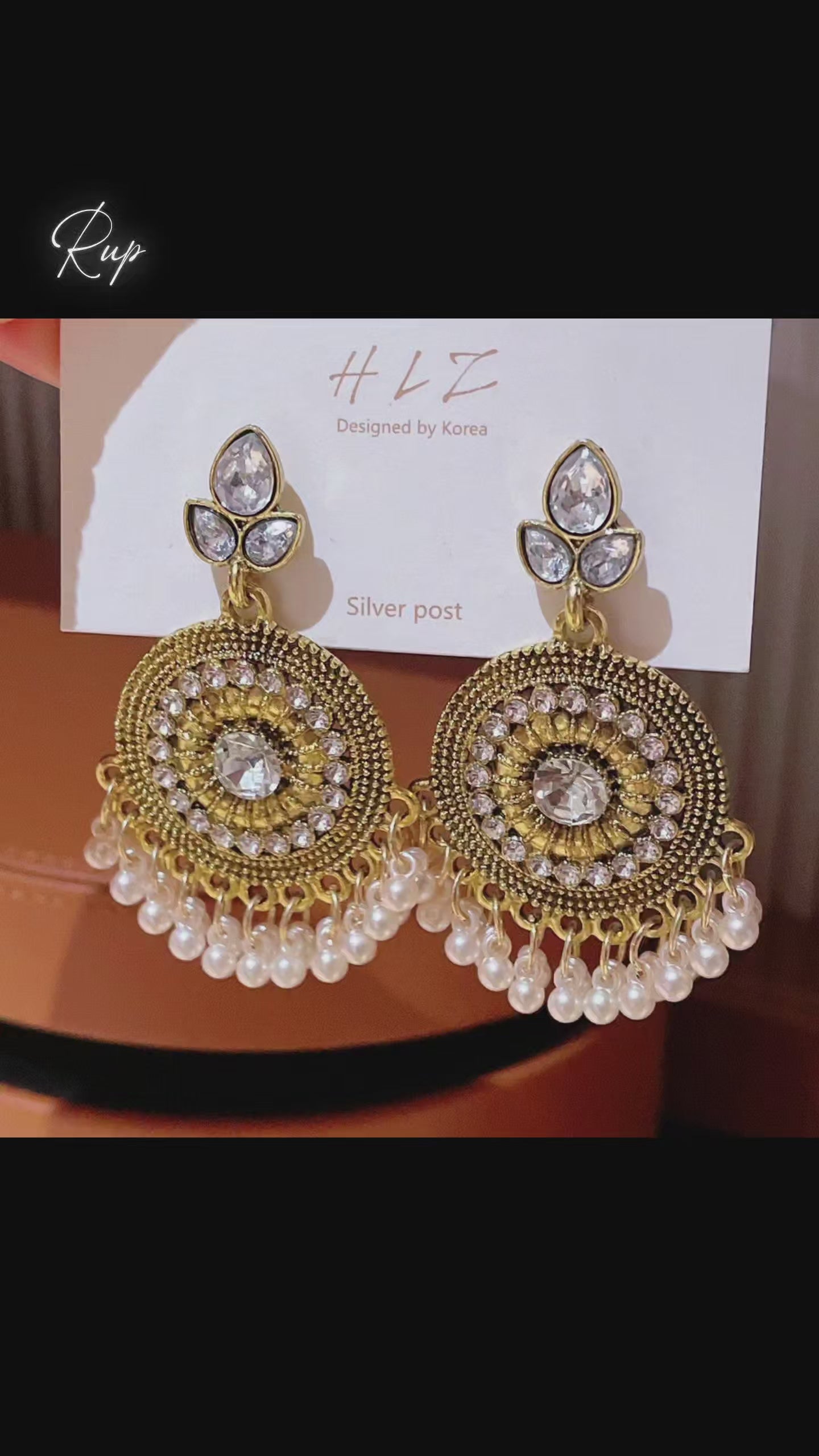 Golden pearl jumka earring